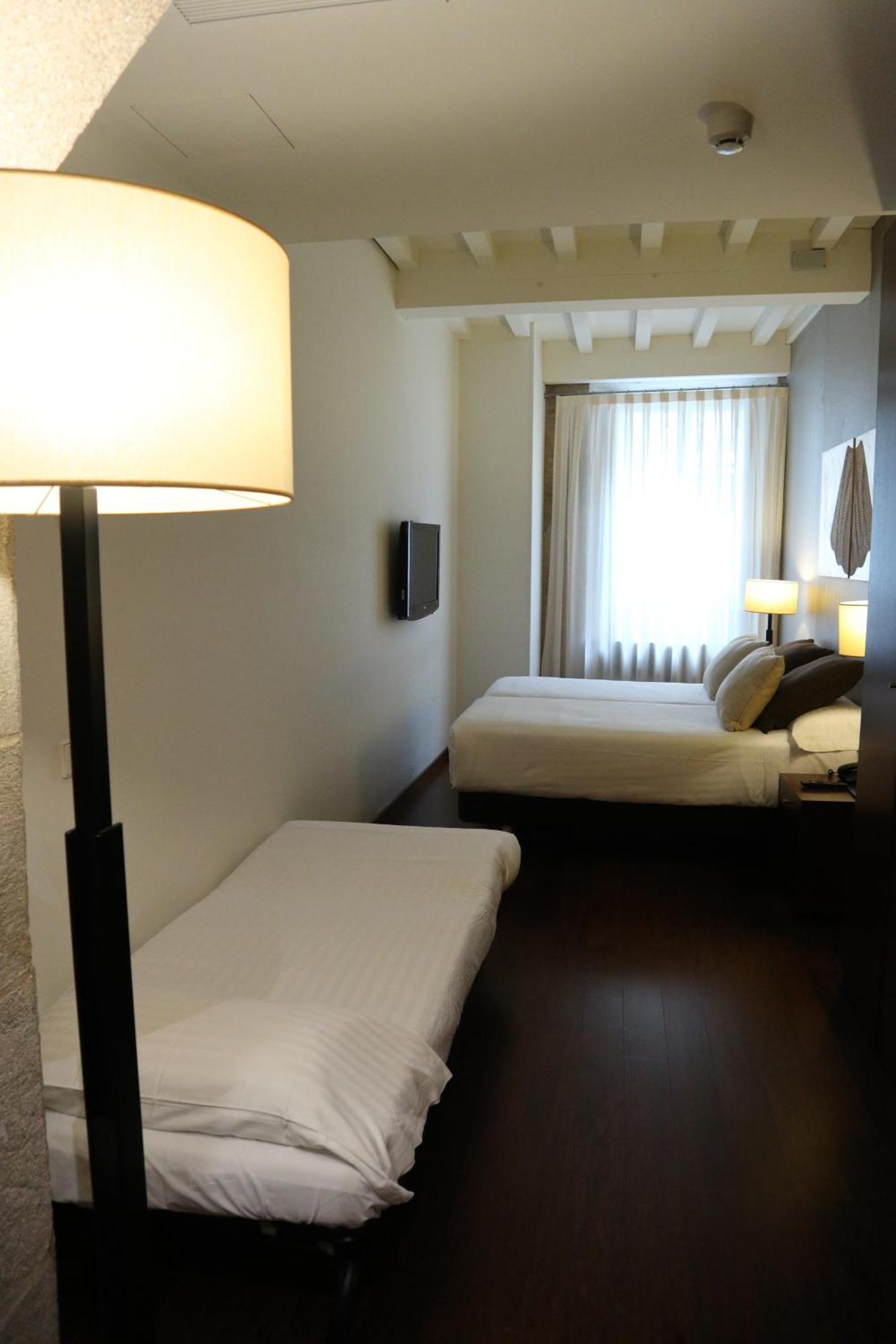 Carris Casa De La Troya Hotel Santiago de Compostela Luaran gambar